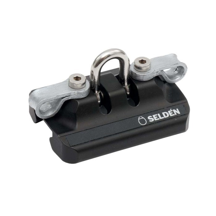 Main sheet car, toggle, bracke